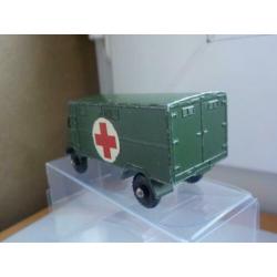 Matchbox Lesney n° 63a FORD AMBULANCE