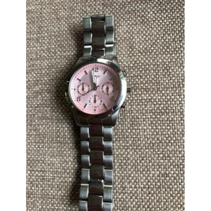 Guess dames horloge.