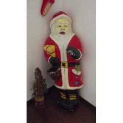 antieke papier mache kerstman met kerstboompje kerst