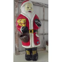 antieke papier mache kerstman met kerstboompje kerst