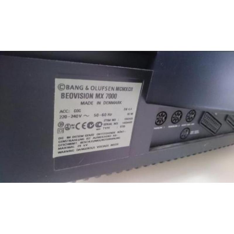 B&O BeoVision MX7000 en BeoCord Video V8000