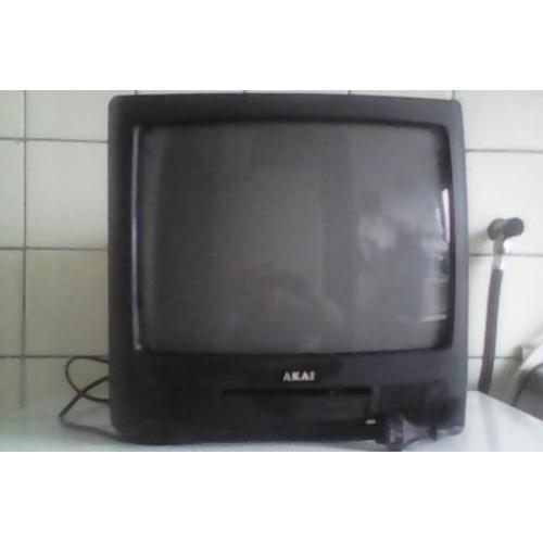 Te koop Akai draagbare kleuren televisie met beugel!