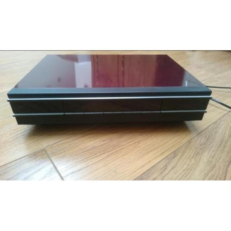 B&O BeoVision MX7000 en BeoCord Video V8000