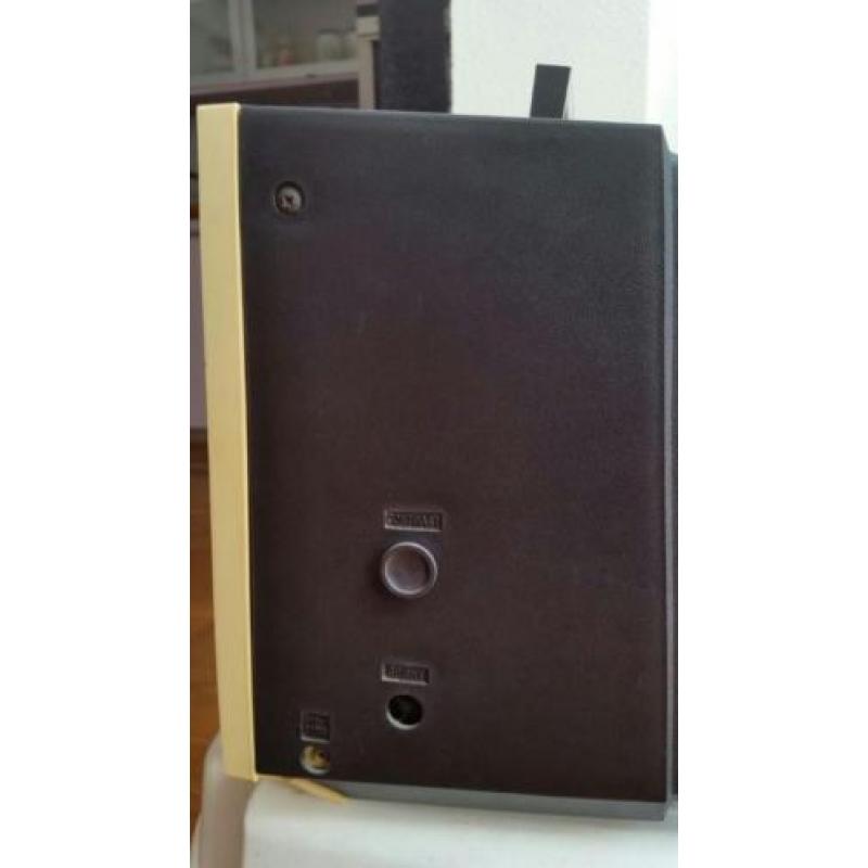 Vintage TV model TB-22 EAD in kast van bakeliet