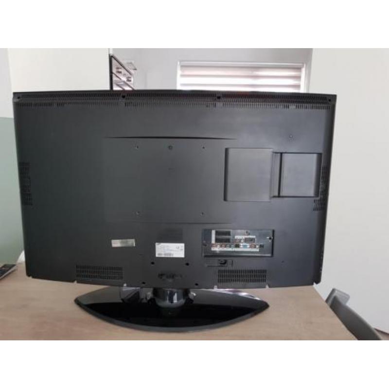 Samsung 37"inch Televisie HD. Onbeschadigd en perfect beeld