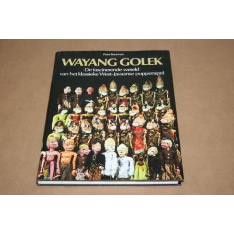 Wayang Golek - Het klassieke West-Javaanse poppenspel !!
