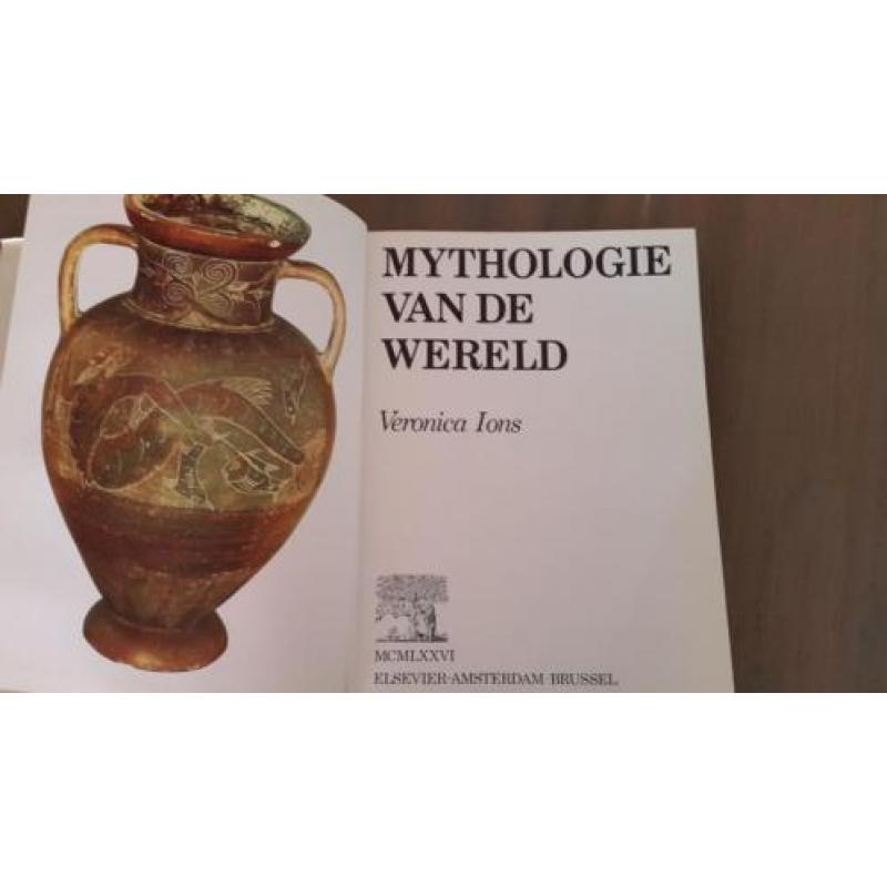 Mythologie van de wereld, Veronica Ions goede gebruikte sta