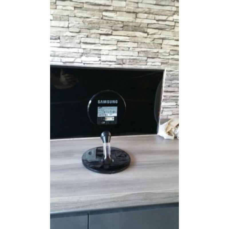 Samsung 23 Inc led monitor 1920x1080