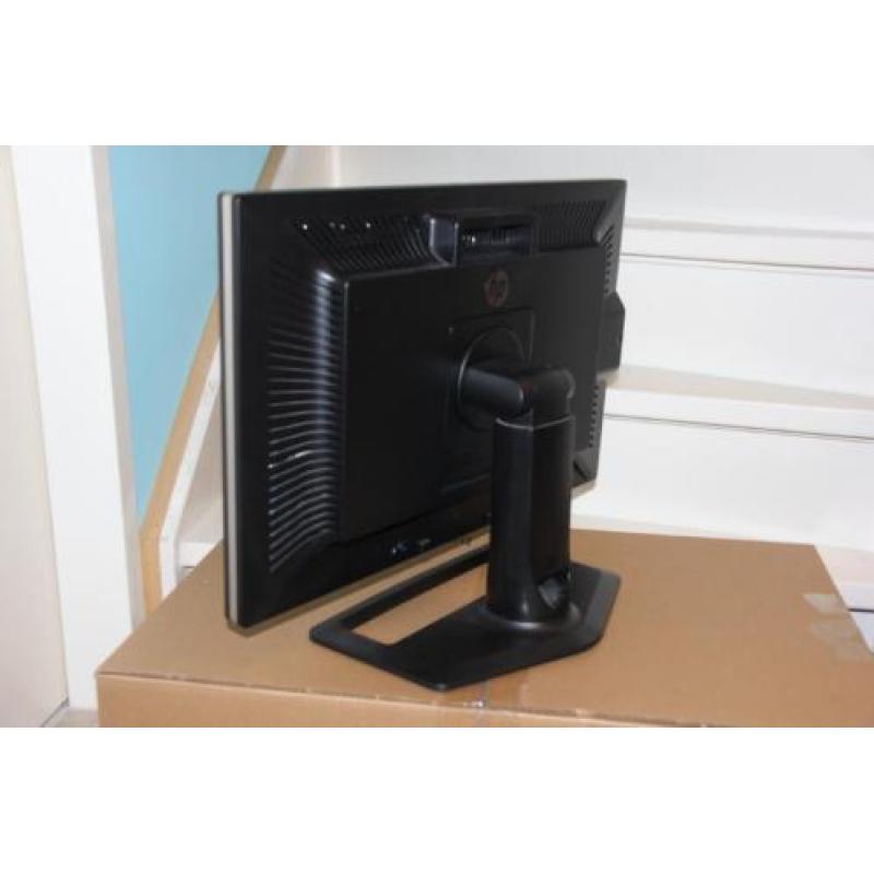 zgan HP 21 inch beeldscherm ZR2440W monitor zwart