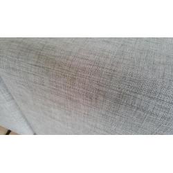 2 grijs/beige stoffen poefjes/hockers