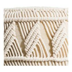 Weg weg weg!! hocker poef kruk €25