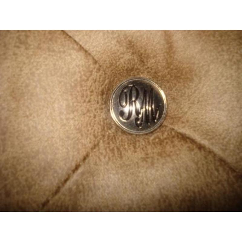 Te koop `THE CLUB`footstool van Riviera Maison