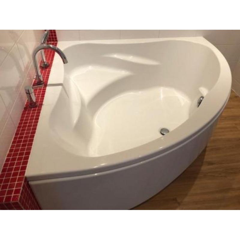 Hoekbad wit 150 x 150
