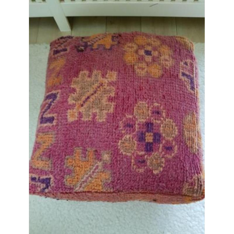 Marokkaans vintage Boujaad poef authentiek uit Marokko