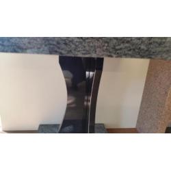 Hypermoderne volledig massief granieten wastafel