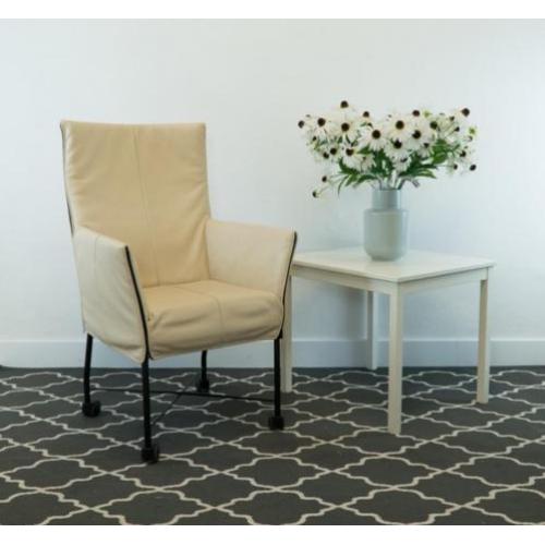 14 Showroommodellen Montis Chaplin crème wit, als nieuw!