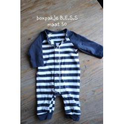 Groot pakket kleding maat 50/56 Zie foto's!