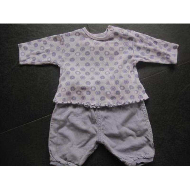 MEXX Schattig lila setje ( broek en truitje ), maatje 50 /56