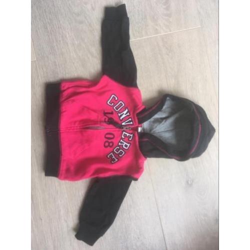 Trainingspak, romper, slab en mutsje Converse 0-3 maanden