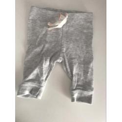 PAKKET 8 Broekjes/leggings baby maat 50