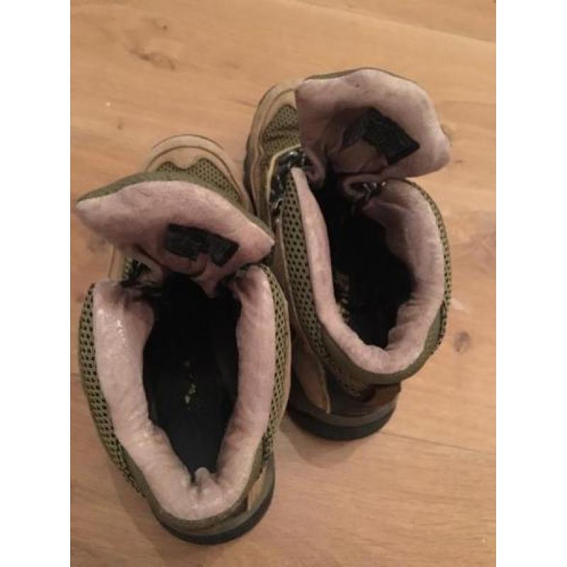 Teva bergschoenen vibram zool