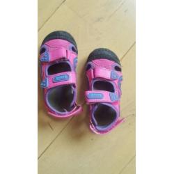 Kamik wandelschoenen maat 26