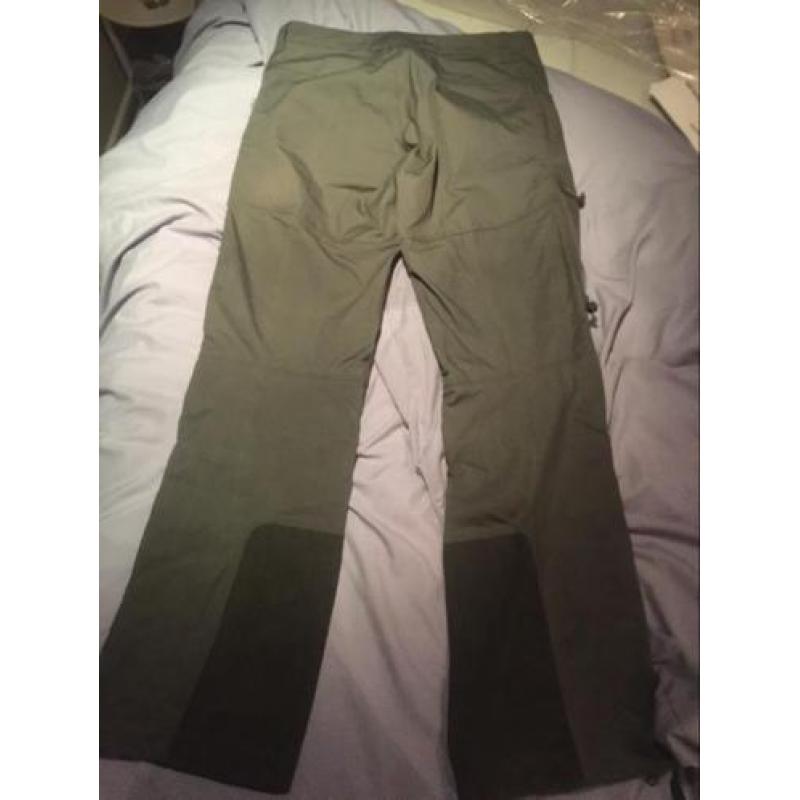 Fjallraven Bergtagen broek dames mt40, nieuw €359,- nu 240!