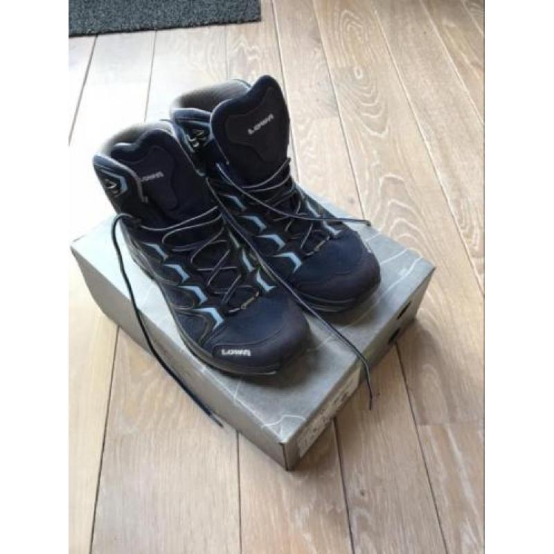 Wandelschoenen Lowa maat 39,5