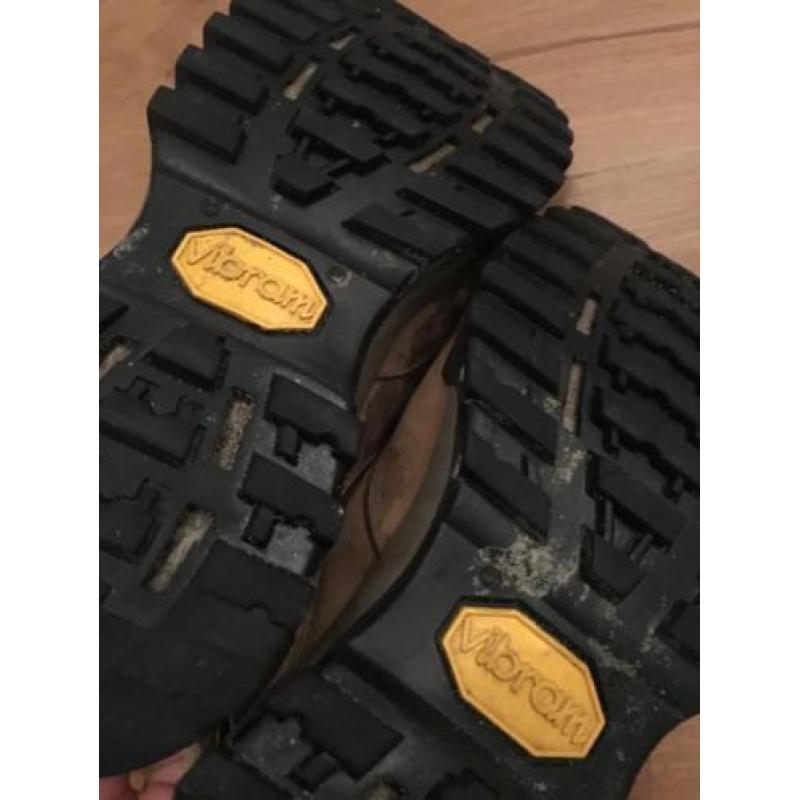 Teva bergschoenen vibram zool