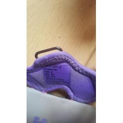 Kamik wandelschoenen maat 26
