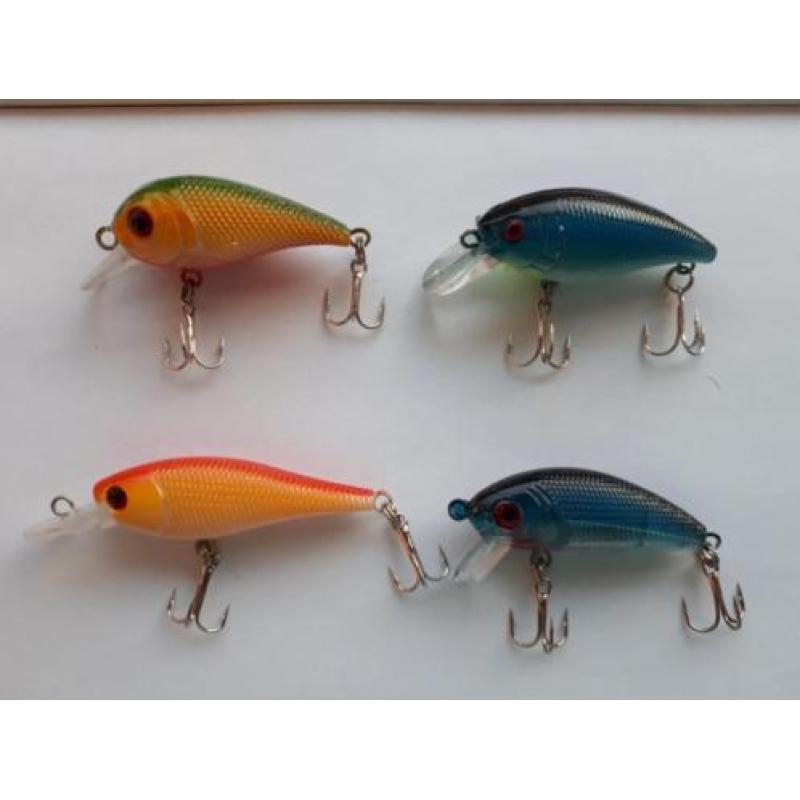 Assortiment nieuwe spinners en pluggen 20 stuks